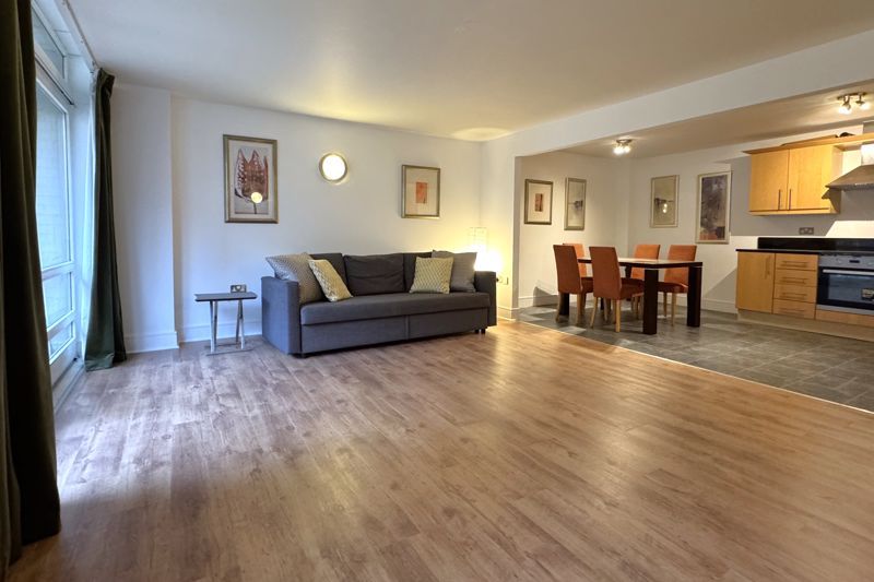 Property photo 3 of 12 Photo 15