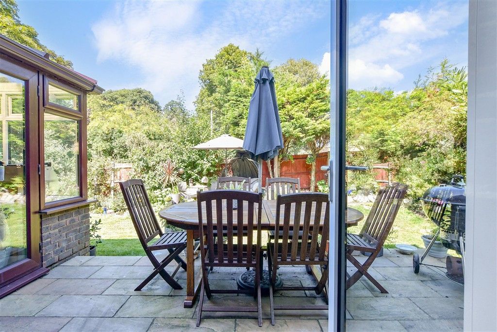 Property photo 2 of 25 External Lifestyle Photograph