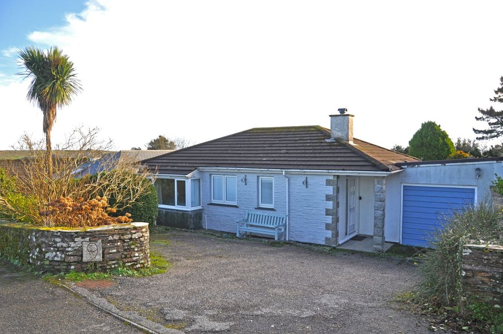 Property photo 1 of 15 3796571