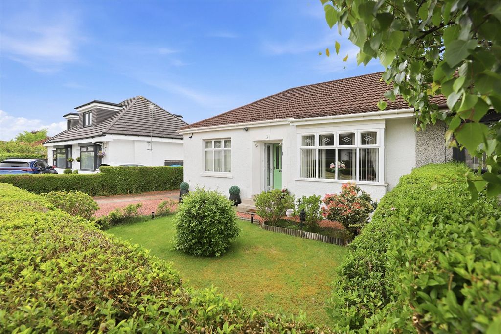 Property photo 1 of 33 Picture No. 08
