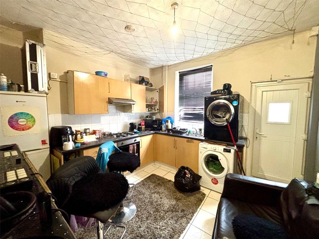 Property photo 3 of 8 Picture No. 01