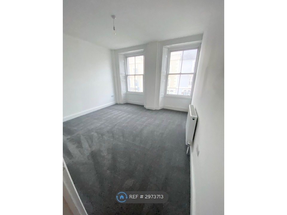 Property photo 3 of 3