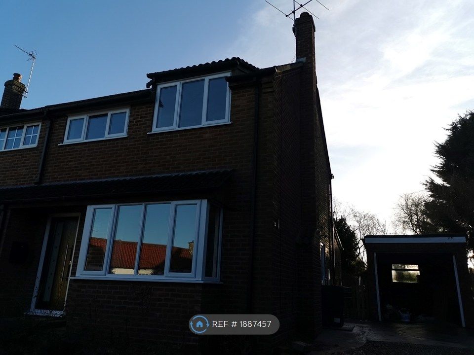 Property photo 3 of 14