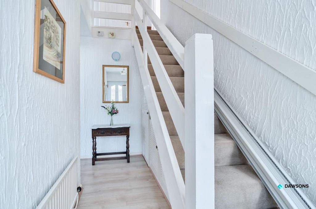 Property photo 2 of 26 Ae1Ca043-Dca8-4Cef-9349-88d8c617822A.Jpg