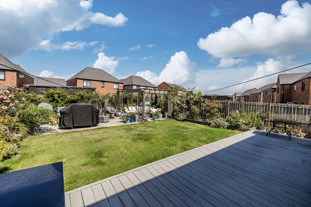 Property photo 3 of 46 Rear Garden