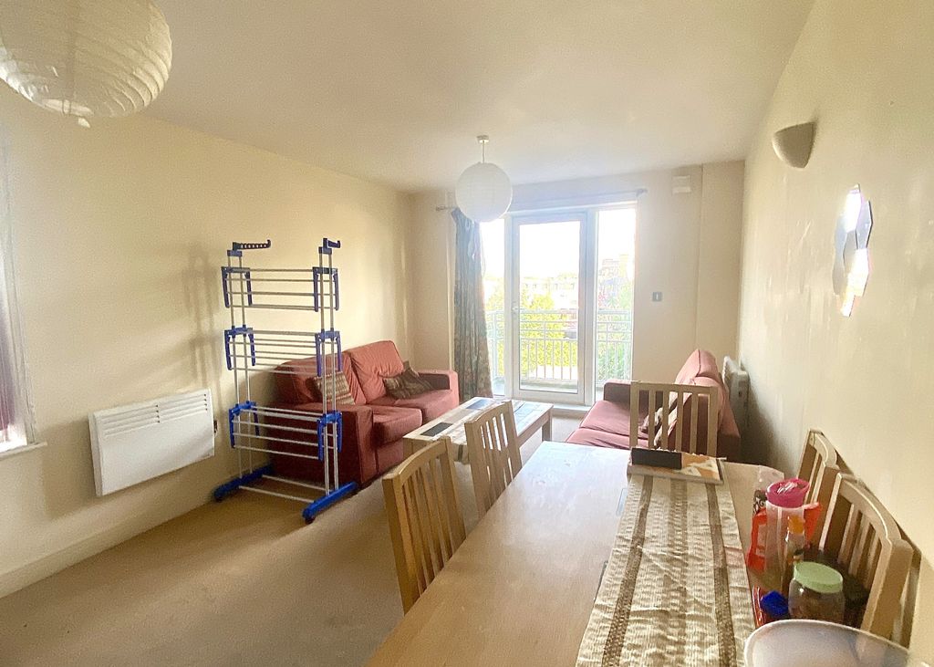 Property photo 2 of 9