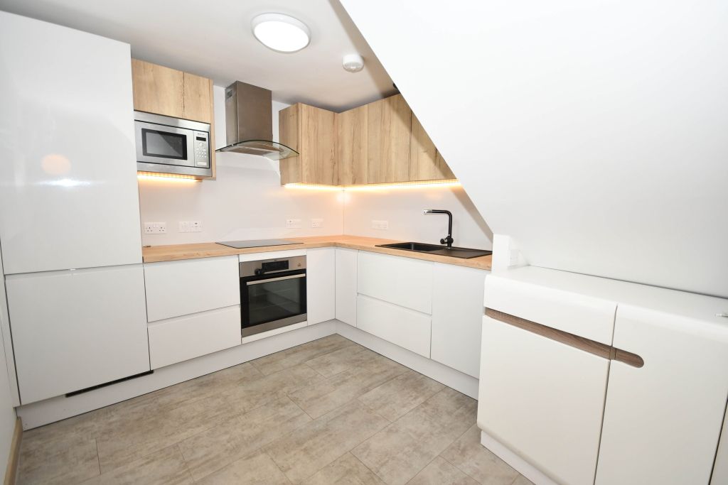 Property photo 1 of 10 Photo