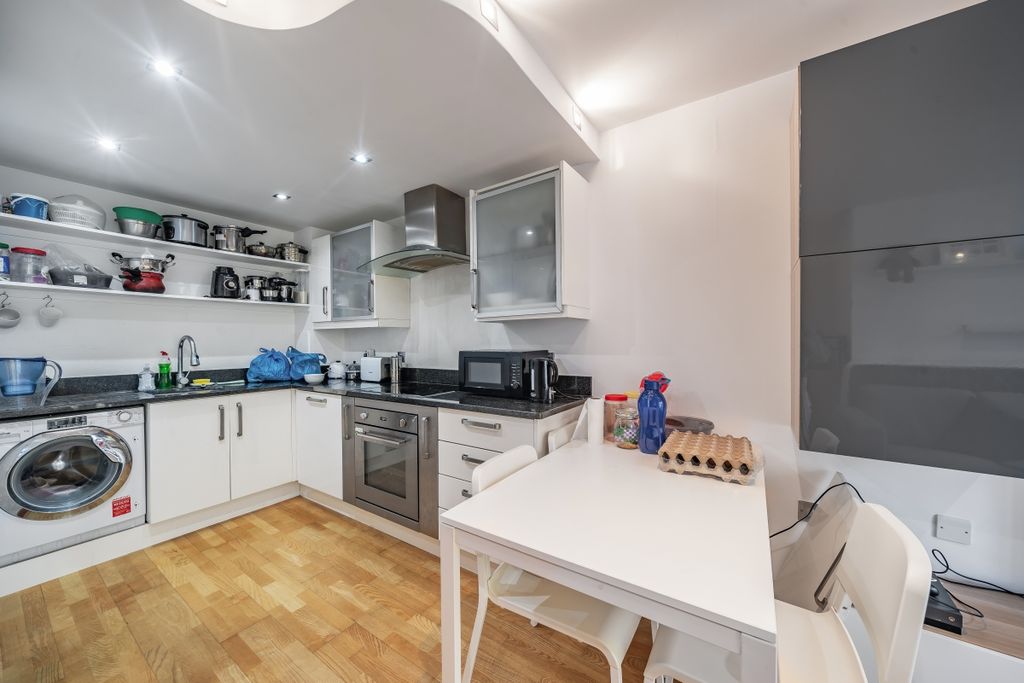 Property photo 3 of 14 1272043 (2)