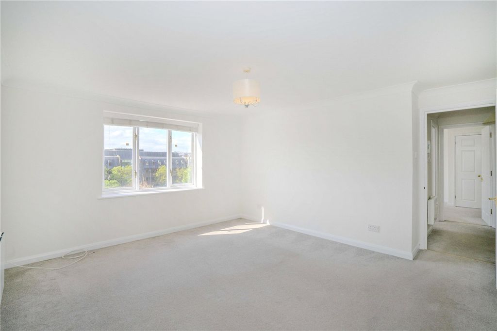 Property photo 3 of 10 Picture No. 03