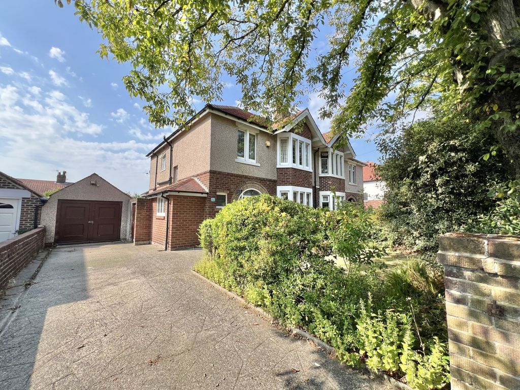 Property photo 1 of 23