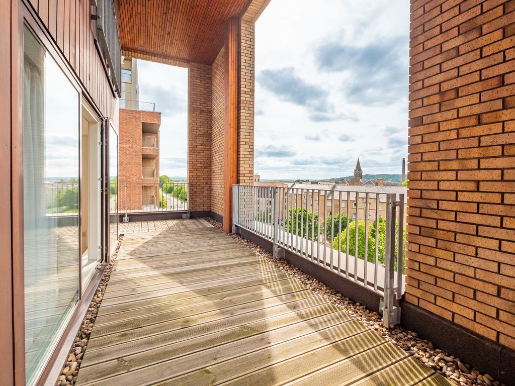 Property photo 3 of 17 Photo 3