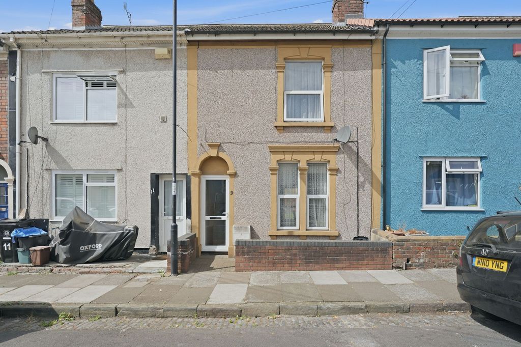 Property photo 1 of 23