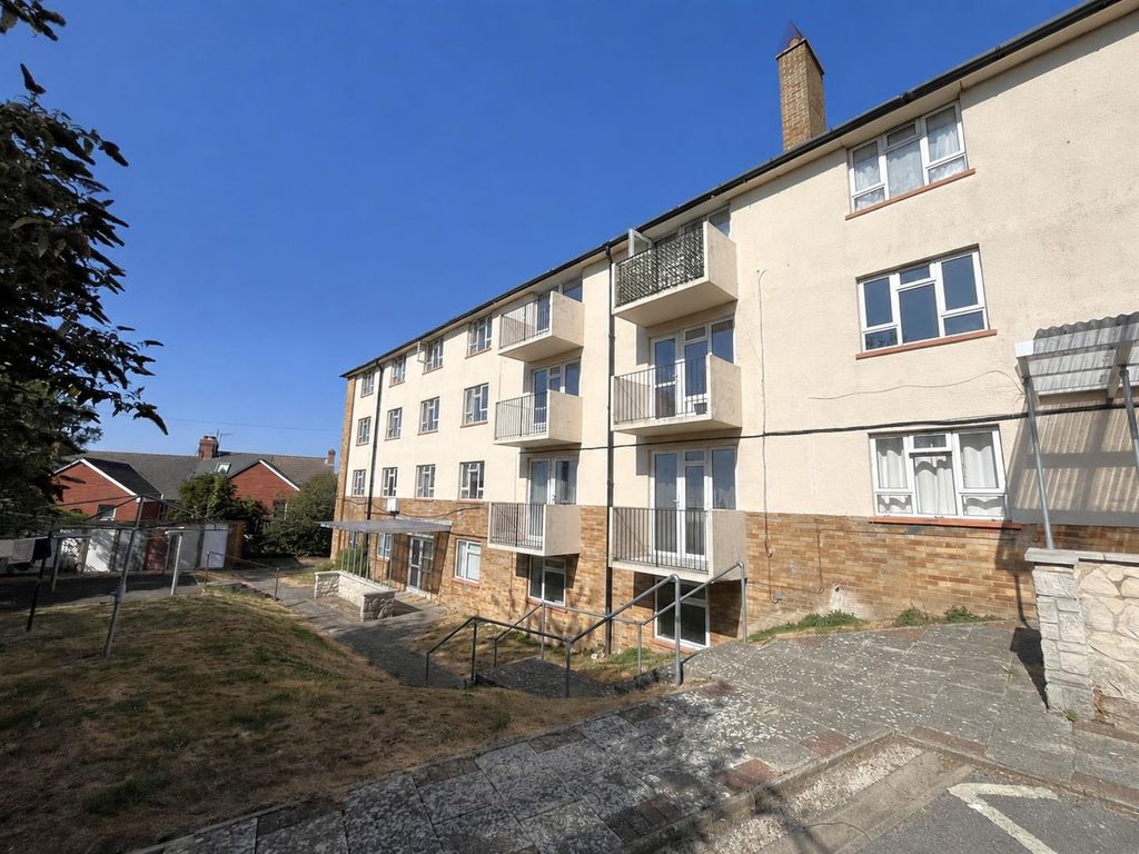 Property photo 1 of 14 M2.Jpg
