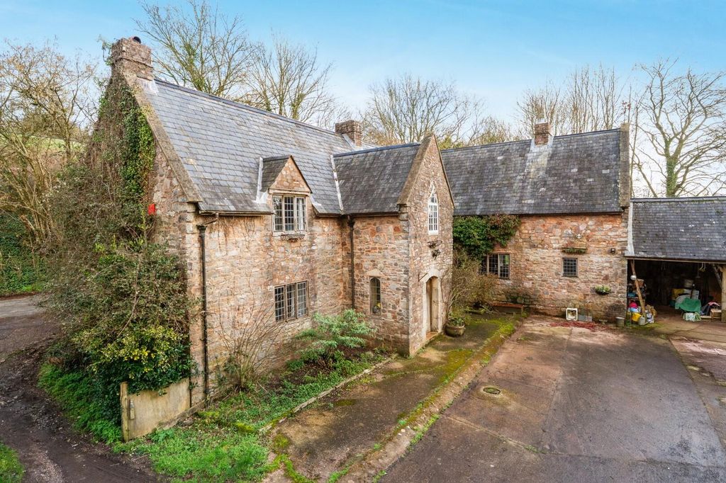 Property photo 1 of 19 Rocknell House