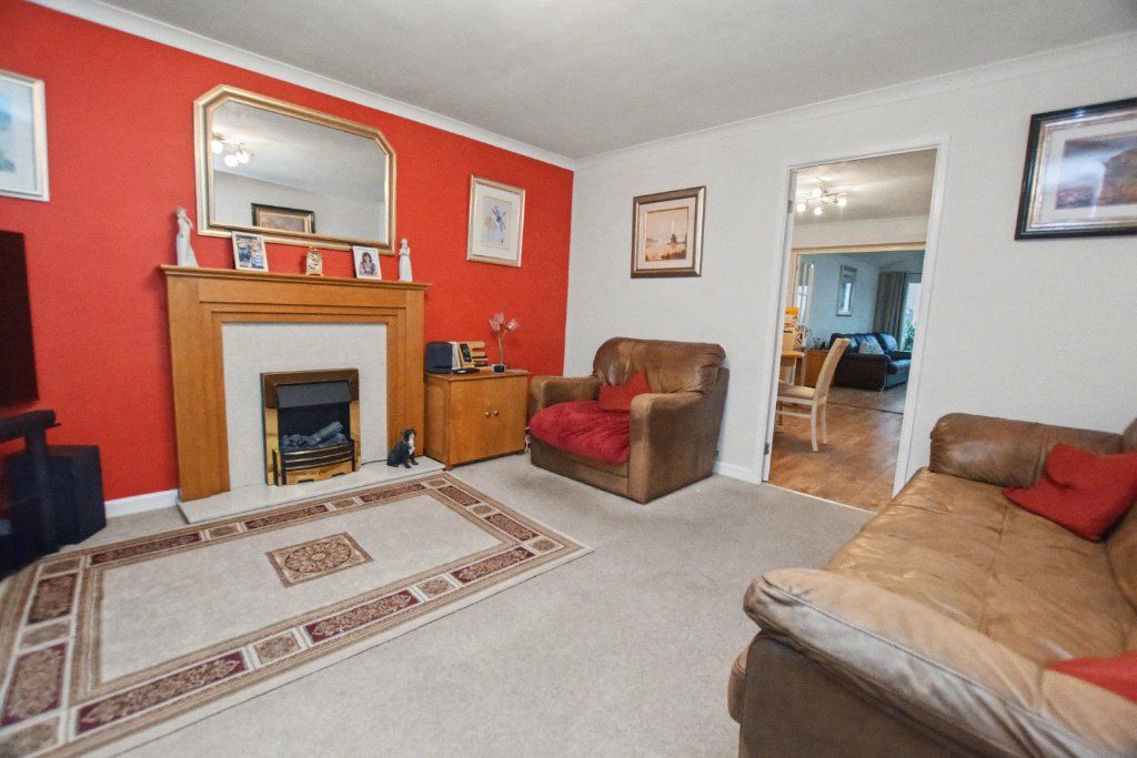 Property photo 3 of 17 Picture No. 40