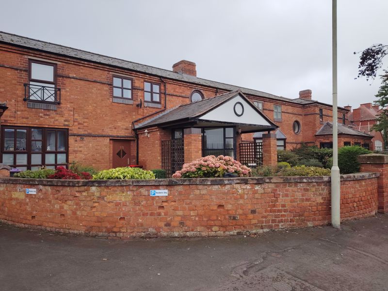 Property photo 1 of 5 Photo 6