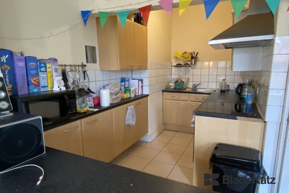 Property photo 1 of 4