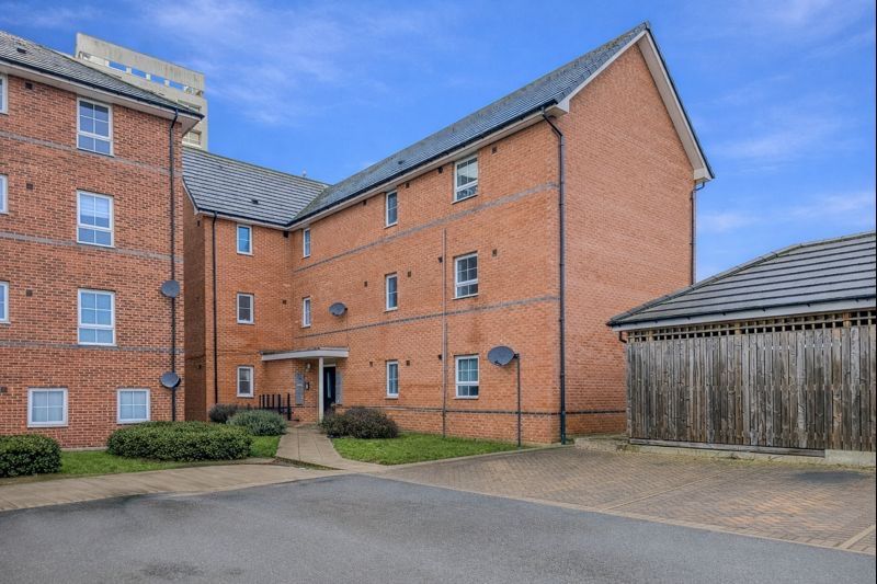 Property photo 1 of 13