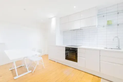 Property photo 1 of 4