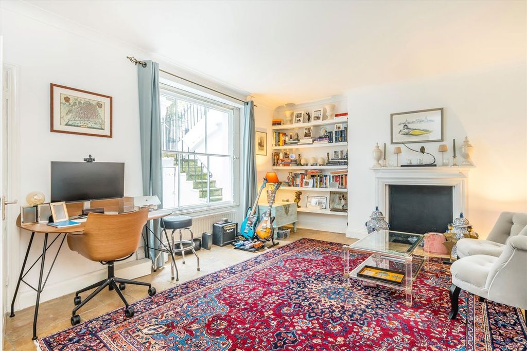 Property photo 1 of 9