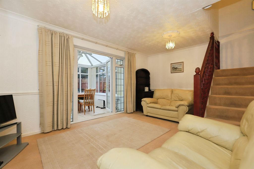 Property photo 2 of 15