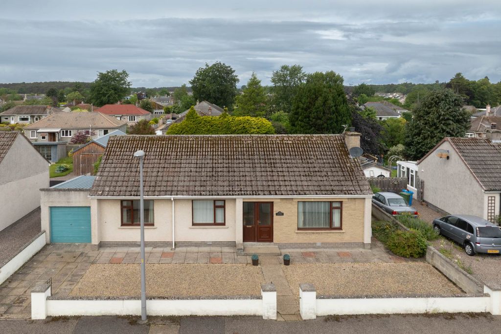 Property photo 1 of 23