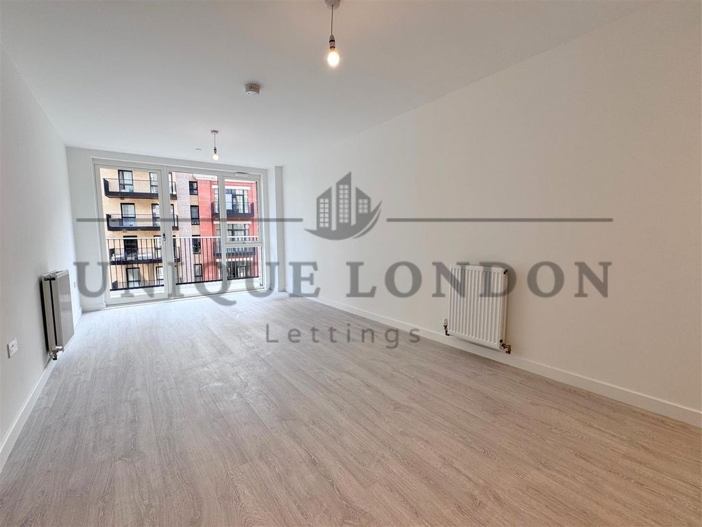 Property photo 2 of 8 153.Png