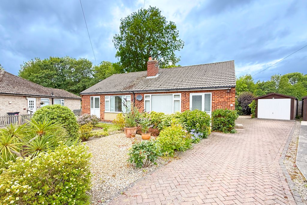 Property photo 1 of 8
