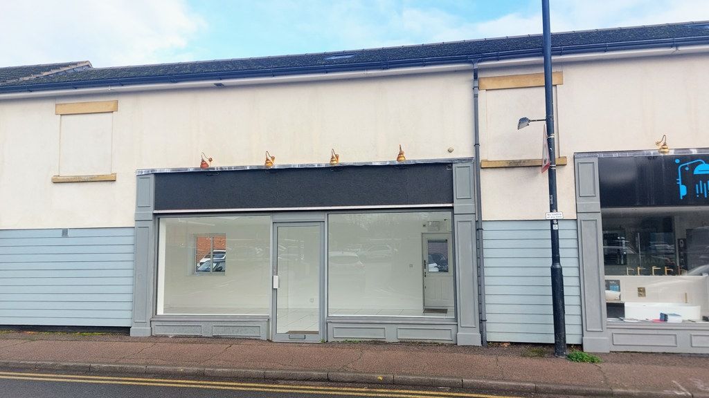 Property photo 3 of 7 Photo 6