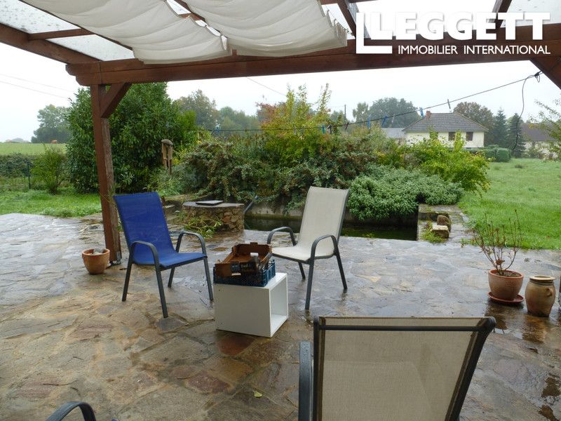 Property photo 3 of 10