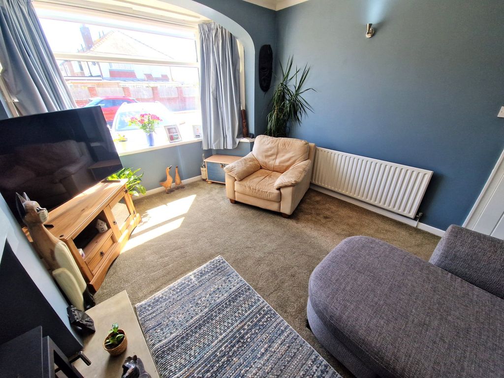 Property photo 3 of 25