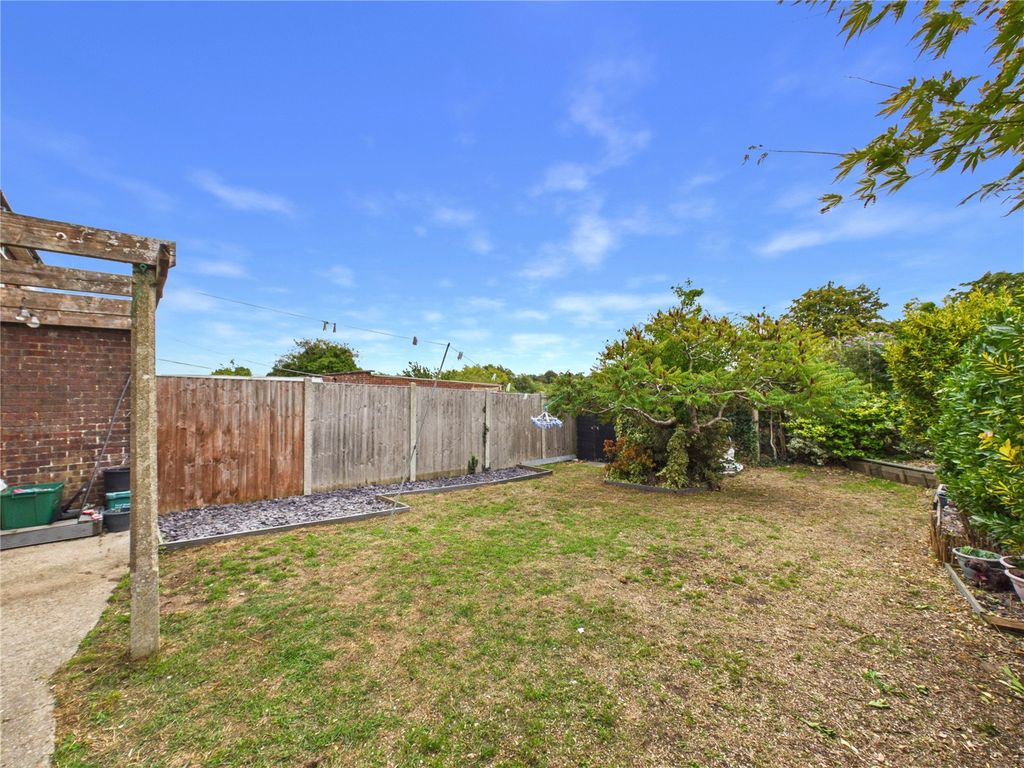 Property photo 3 of 15 Picture No. 24