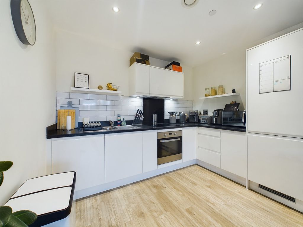 Property photo 3 of 10 Picture No. 15