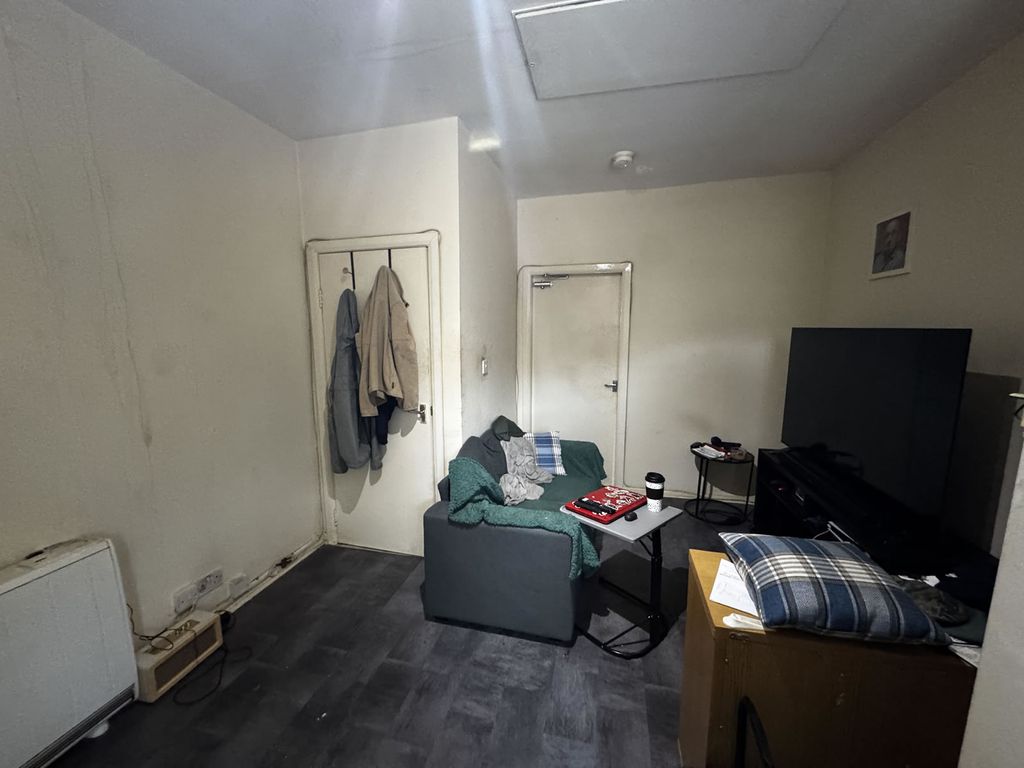 Additional image 5 of 2 bed block of flats for saleStation Road, Ilkeston DE7