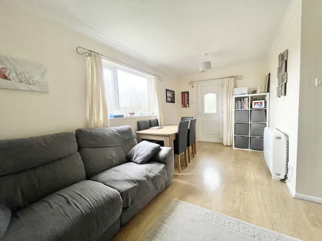Property photo 3 of 16 Photo 14