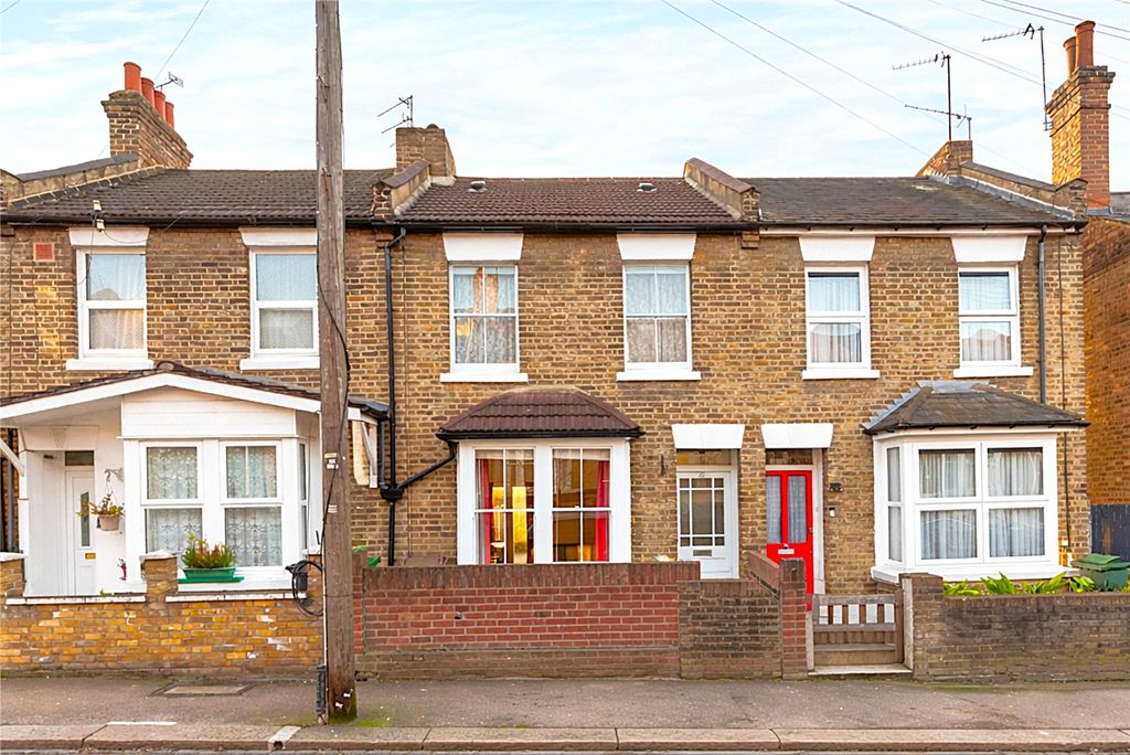 Property photo 1 of 17 Picture No. 02