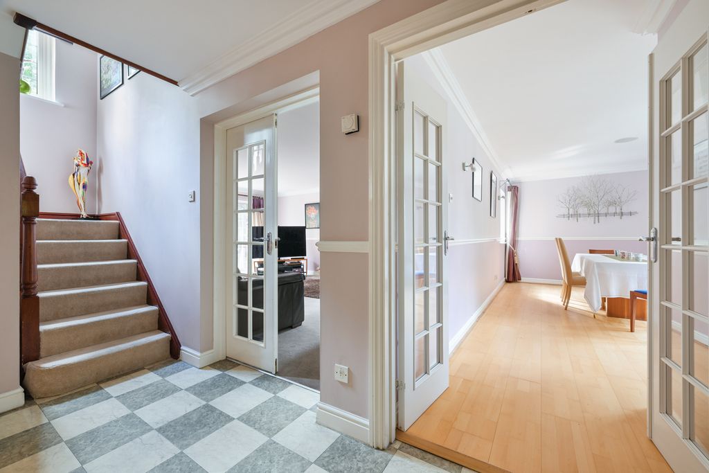 Property photo 3 of 21 Picture No. 15