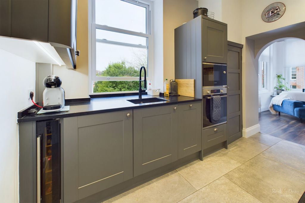 Property photo 3 of 23 1314-Hr-3.Jpg