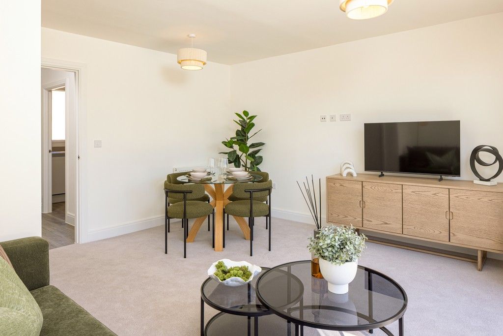 Property photo 3 of 8 Kings Barton At Monarchs Mead