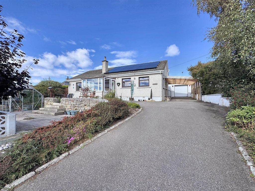 Property photo 1 of 32 Main (2).Jpg