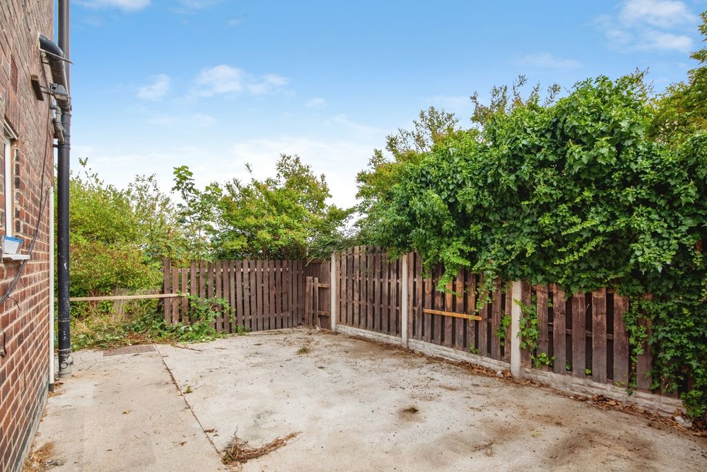 Property photo 2 of 19 Pbox-Img.Jpg
