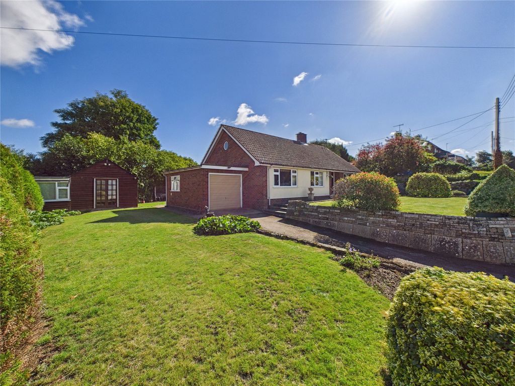 Property photo 2 of 16 2 - Picture No. 11