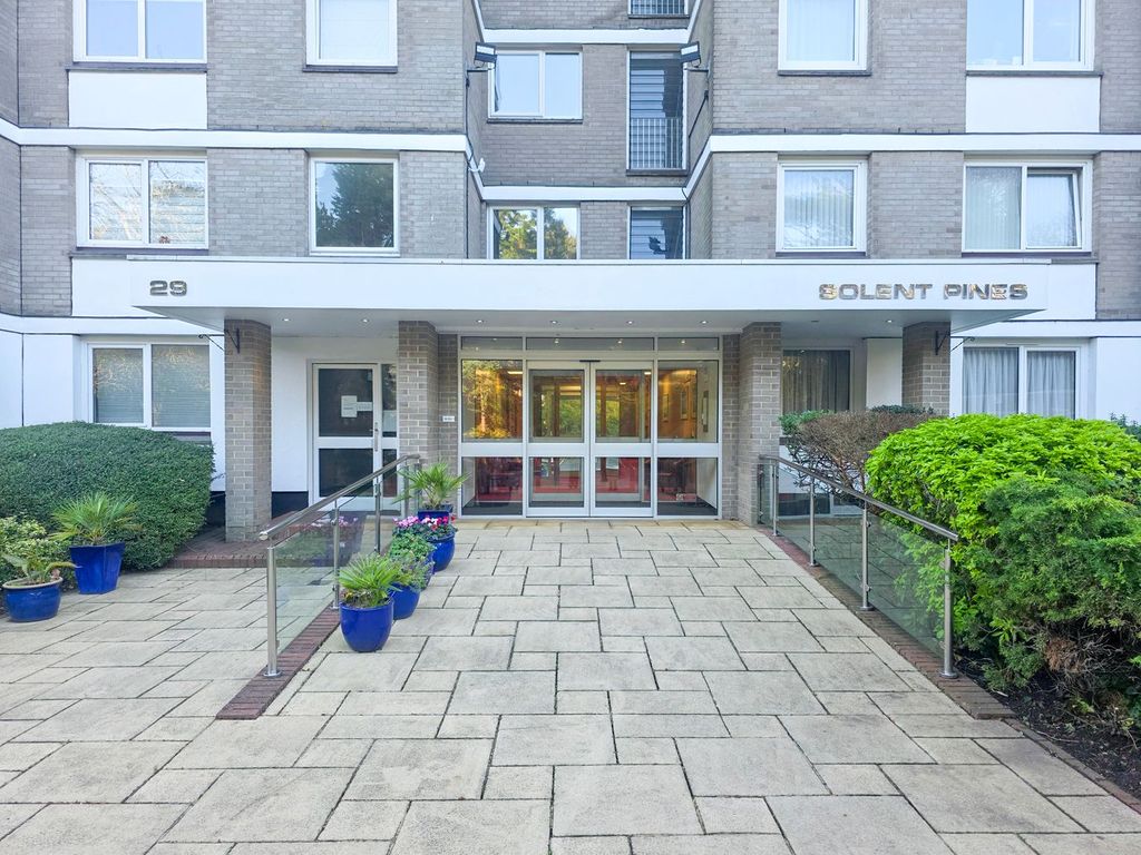 Property photo 2 of 24