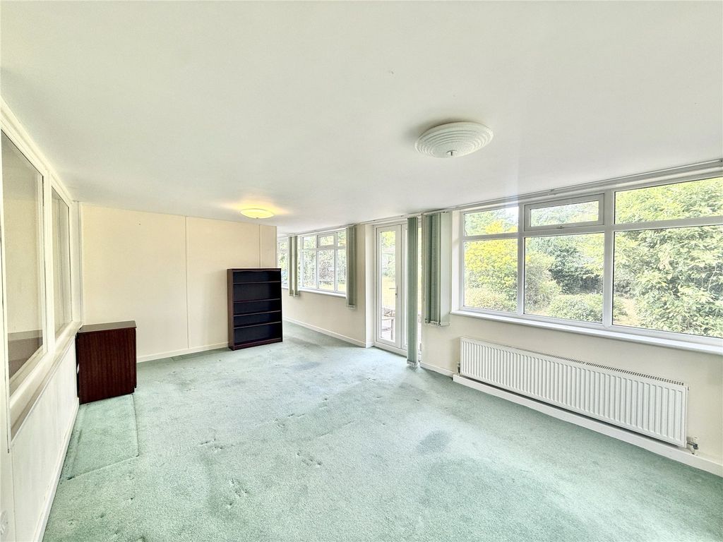 Property photo 3 of 36 Picture No. 50