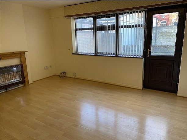 Property photo 2 of 11 Img_4420