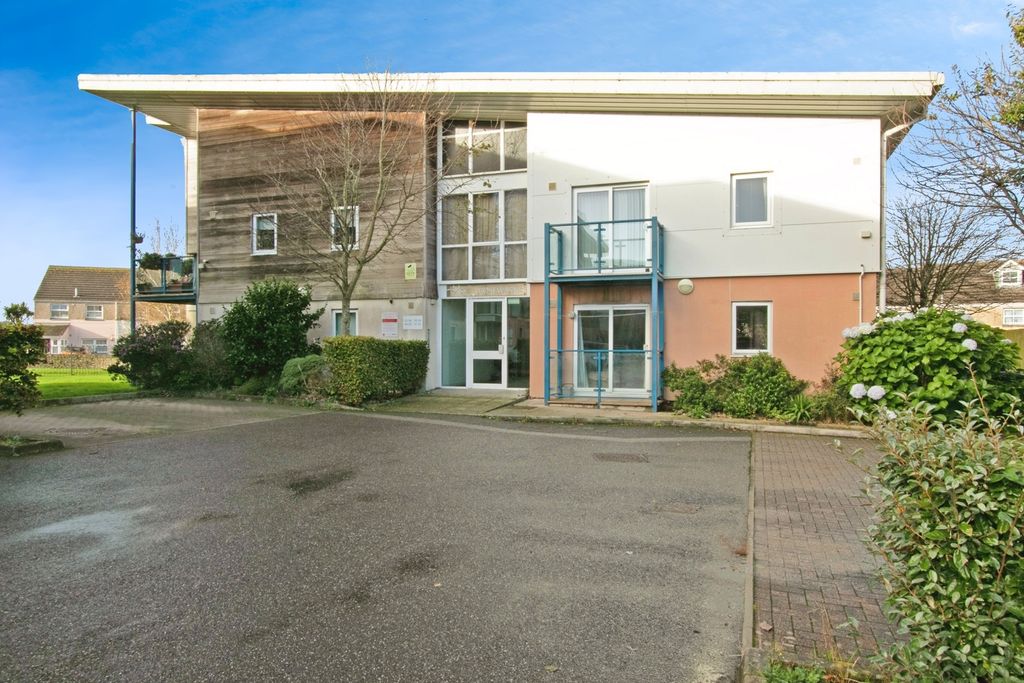 Property photo 1 of 12 Photo