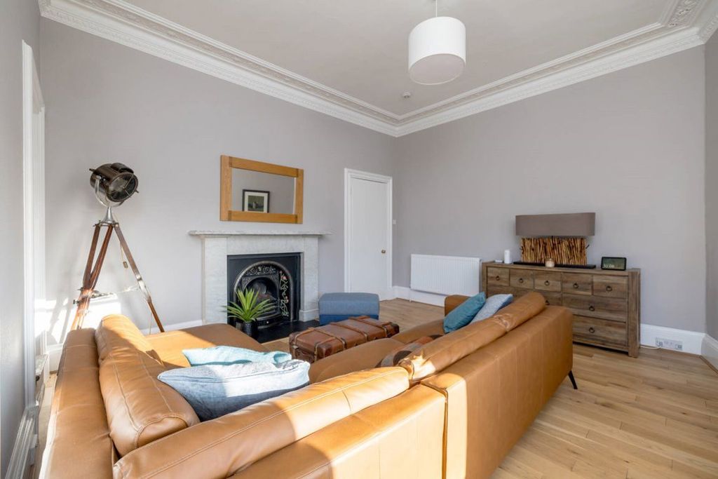 Property photo 3 of 30