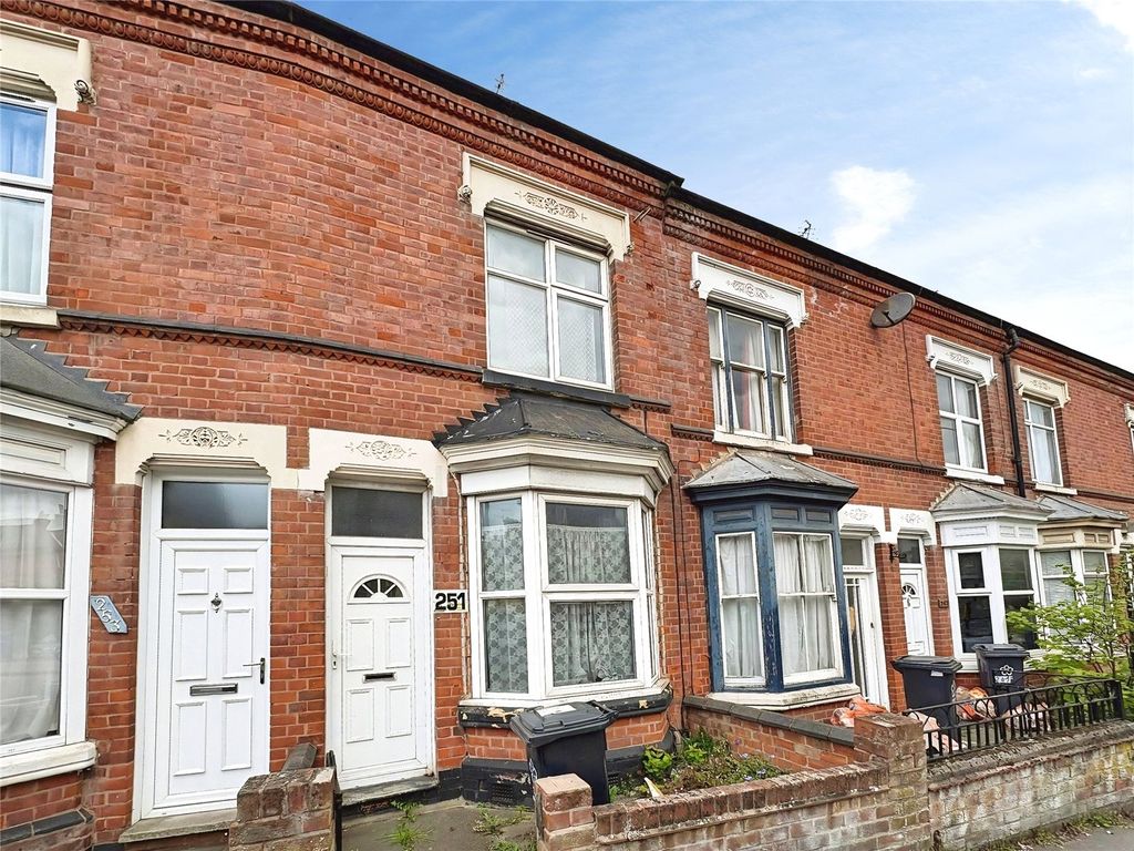Property photo 1 of 10 Front