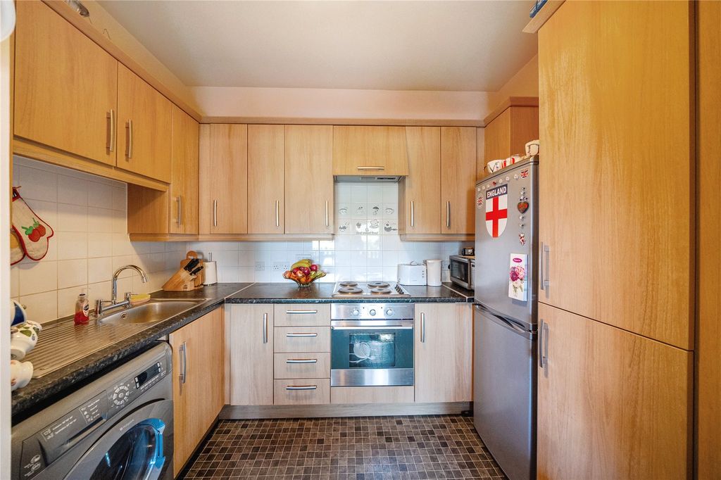 Property photo 2 of 13 Picture No. 04