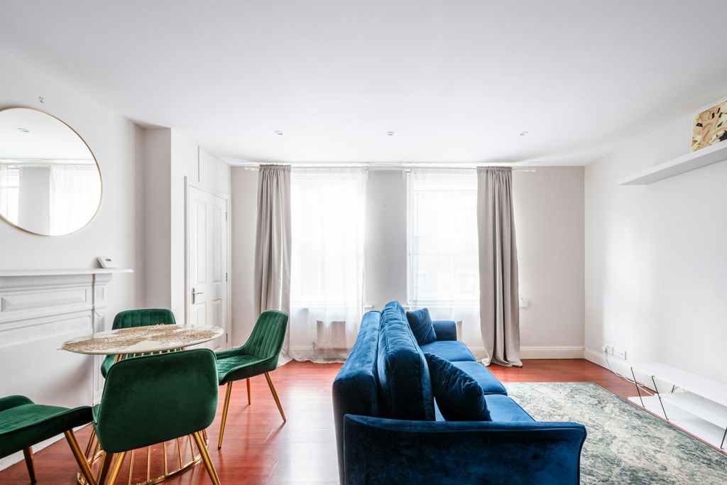 Property photo 1 of 9 Brick Lane 136 F1 - 5.Jpg